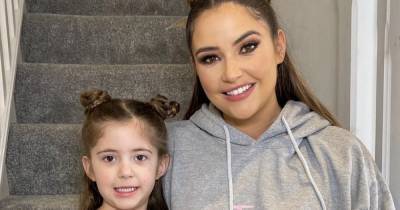 Jacqueline Jossa forced to deny using filters on In The Style clips of her and daughter Ella, 6 - www.ok.co.uk