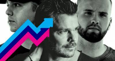 ATB, Topic and A7S's Your Love (9pm) rises to Number 1 on the Official Trending Chart - www.officialcharts.com - Britain - Germany