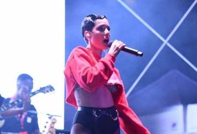 Halsey hits out at speculation around her pregnancy saying it was ‘100% planned’ - www.msn.com