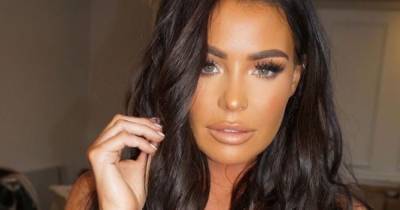 Jess Wright embraces psoriasis in glam selfie after admitting she doesn’t want skin condition to ruin wedding day - www.ok.co.uk