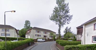 Scots man stabbed twice in sickening attack rushed to hospital - www.dailyrecord.co.uk - Scotland