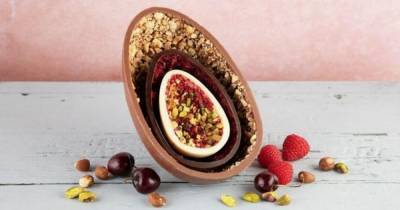 Lidl are selling a delicious three-in-one chocolate Easter egg for under a tenner - www.ok.co.uk
