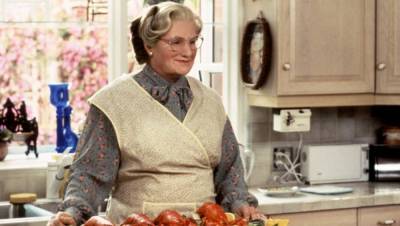 ‘Mrs. Doubtfire’ Director Confirms There’s An R-Rated Cut Of The Film - theplaylist.net - city Columbus