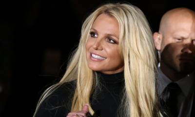 Britney Spears’ mom sends rare video of her singing live: ‘you need to again’ - us.hola.com