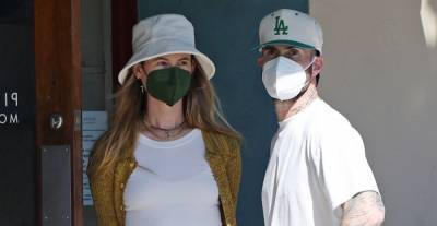 Adam Levine & Wife Behati Prinsloo Pick Up Lunch to Go in Montecito - www.justjared.com