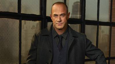 'Law & Order: Organized Crime' First Look at Chris Meloni, Dylan McDermott and Cast (Exclusive) - www.etonline.com