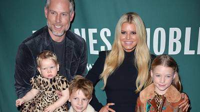Jessica Simpson’s 3 Kids All Look Just Like Her In Sweet Family Snap From Birdie’s 2nd Birthday - hollywoodlife.com