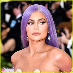 Source Explains Why Kylie Jenner Only Donated $5,000 to Makeup Artist's GoFundMe Amid Backlash - www.justjared.com