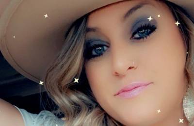 Country Singer Taylor Dee Has Died at 33 - www.justjared.com - Texas