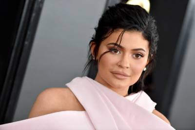 Kylie Jenner responds to backlash after asking fans to donate to injured makeup artist’s GoFundMe - www.foxnews.com