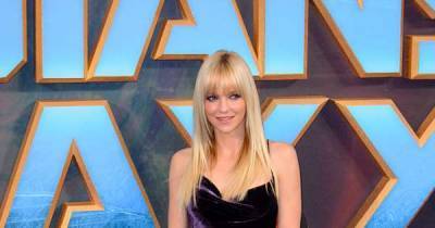 Anna Faris: I felt like I was competing against my ex-husbands in our careers - www.msn.com