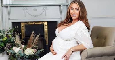 TOWIE star Lauren Goodger’s pregnancy has brought her back to her estranged father: ‘I left my dad when I was younger’ - www.ok.co.uk