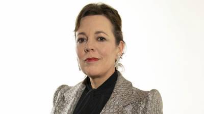 Olivia Colman Still Can't Remember What Happened the Night She Won Her Oscar (Exclusive) - www.etonline.com - France