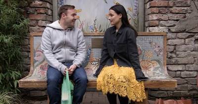Coronation Street shares very clever tricks used to create Tyrone and Alina's socially-distanced kiss - www.ok.co.uk