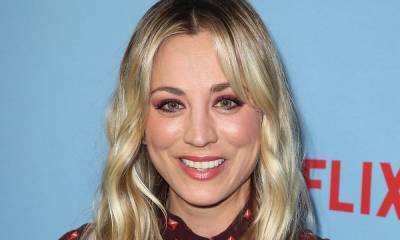 Kaley Cuoco's balancing skills need to be seen to be believed - hellomagazine.com