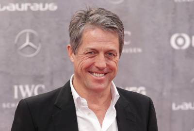 Hugh Grant Accuses British Government Of Using Pandemic To ‘Enrich Their Friends And Donors’ - etcanada.com - Britain