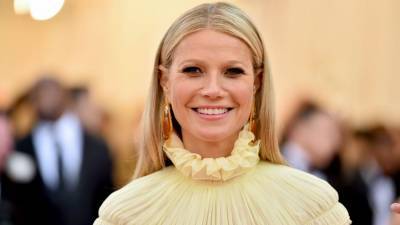 Gwyneth Paltrow Gets the Sweetest Note From Daughter Apple After a 'Stressful Day' - www.etonline.com