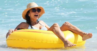 Bethenny Frankel Goes for a Dip in the Ocean After Paul Bernon Engagement News - www.usmagazine.com - New York - Florida - county Ocean