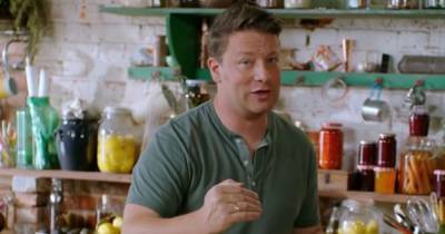 Jamie Oliver upsets shoppers with controversial Easter suggestion - www.manchestereveningnews.co.uk - Manchester - Turkey