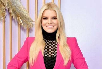 Jessica Simpson reflects on ‘cruel’ public scrutiny about her weight in 2009 journal entry - www.msn.com