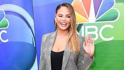 Chrissy Teigen Deletes Her Twitter Account After Admitting It ‘No Longer Served’ Her ‘Positively’ - hollywoodlife.com