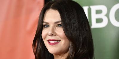 Lauren Graham Reveals The Clause She Includes In All Her Contracts - www.justjared.com