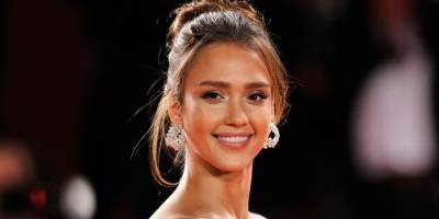 Jessica Alba Gets Candid About Building Her Honest Brand: 'It's F--king Impossible' - www.justjared.com