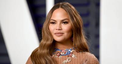 Chrissy Teigen Announces Twitter Departure After 10 Years: ‘I Am Honestly Deeply Bruised’ - www.usmagazine.com