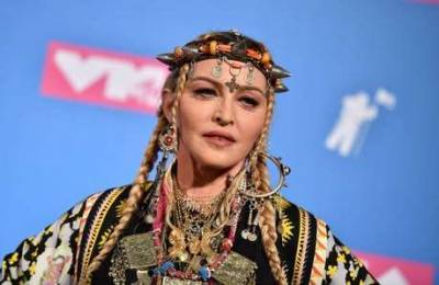 Madonna accused of Photoshopping her head onto TikTok user’s body for Instagram photo - www.msn.com