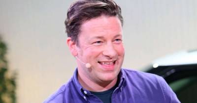 Jamie Oliver's bedtime photo of son River will melt your heart - www.msn.com