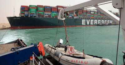 Quarter-mile long vessel stuck in Suez Canal could lead to UK deliveries being delayed - www.manchestereveningnews.co.uk - Britain - Manchester - Netherlands