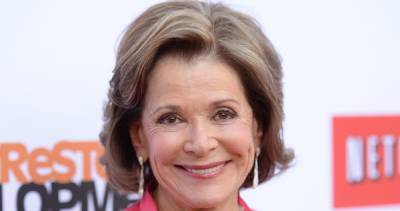 Celebrities Pay Tribute to Jessica Walter After Her Death - Read the Tweets - www.justjared.com