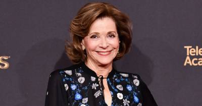Jessica Walter Dead at 80: ‘Arrested Development’ Costars and More Pay Tribute to the Actress - www.usmagazine.com - New York