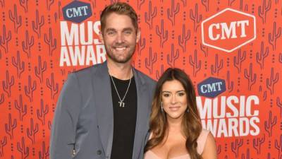 Brett Young and Wife Taylor Reveal the Sex of Baby No. 2 - www.etonline.com
