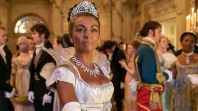 'Bridgerton's Adjoa Andoh Compares Daphne and Simon in Season 2 to Meghan Markle and Prince Harry (Exclusive) - www.etonline.com - Britain