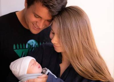 Bindi Irwin pays tribute to her late father with ‘Warrior’ name for first baby - evoke.ie - county Irwin - city Powell, county Irwin