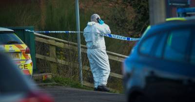Leigh murder investigation: Three arrested after man with 'multiple injuries' found dead in canal - www.manchestereveningnews.co.uk
