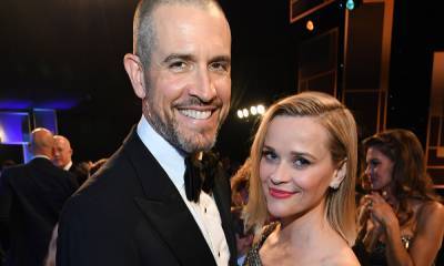 Reese Witherspoon shares wedding photo to mark her tenth anniversary - hellomagazine.com