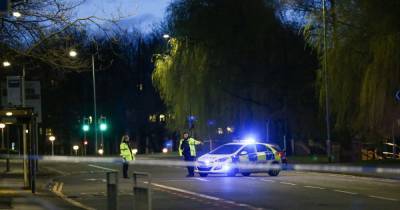 Police seal off major road after serious crash - www.manchestereveningnews.co.uk - Manchester