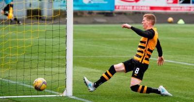 Alloa 2, Ayr United 2 as Honest Men sting Wasps to claim point - www.dailyrecord.co.uk