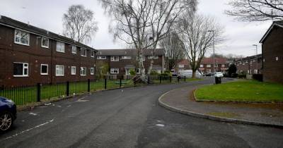 Woman found dead at a house in Chadderton - www.manchestereveningnews.co.uk - Manchester