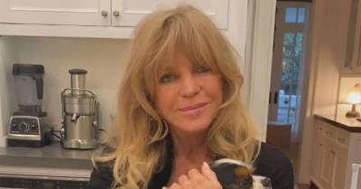 Goldie Hawn shares video tour inside epic home with Kurt Russell - www.msn.com - Los Angeles - Manhattan - city Vancouver
