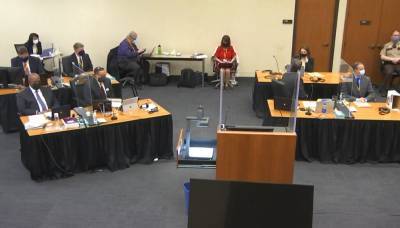 Jury Sees Graphic Video Of George Floyd Arrest In Opening Arguments Of Derek Chauvin Trial - deadline.com - Minneapolis