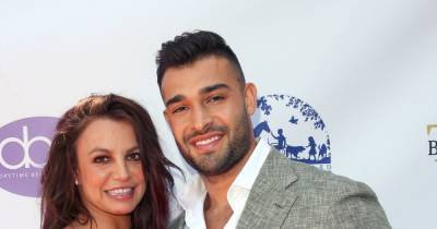 Sam Asghari probed by Britney Spears fans after posting solo pic - www.wonderwall.com - California
