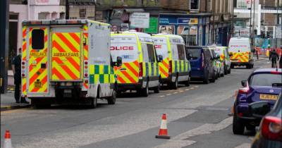Police race to Edinburgh street as officers deal with 'ongoing incident' - www.dailyrecord.co.uk - Scotland - county Morrison