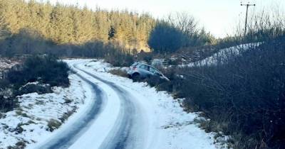 Dumfries and Galloway Council urged to improve gritting regime after spate of accidents near Gatehouse - www.dailyrecord.co.uk