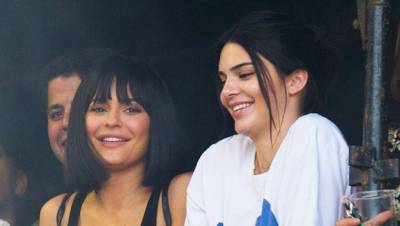 Kylie Jenner Cracks Up Admits She ‘Peed’ Her Pants Filming Drunk YouTube Video With Kendall - hollywoodlife.com - California - county Oxford