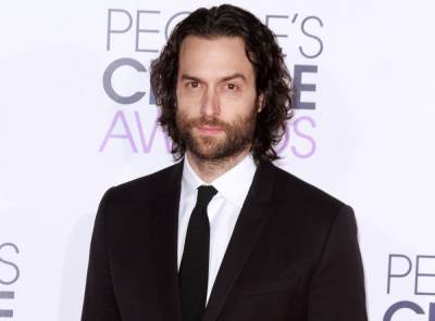 Chris D’Elia Accused Of Soliciting Child Pornography From 17-Year-Old Girl In New Lawsuit - perezhilton.com