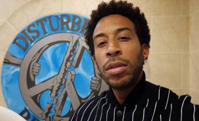 Ludacris Flies A Plane And Hip Hop Artists Are Here For It - etcanada.com