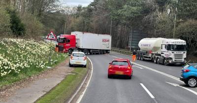 Major Scots road blocked after lorry crash as tailbacks form on A92 - www.dailyrecord.co.uk - Scotland - county Major